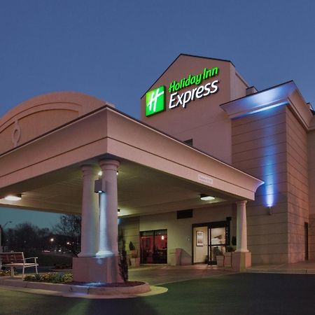 Holiday Inn Express Lynchburg By Ihg Экстерьер фото