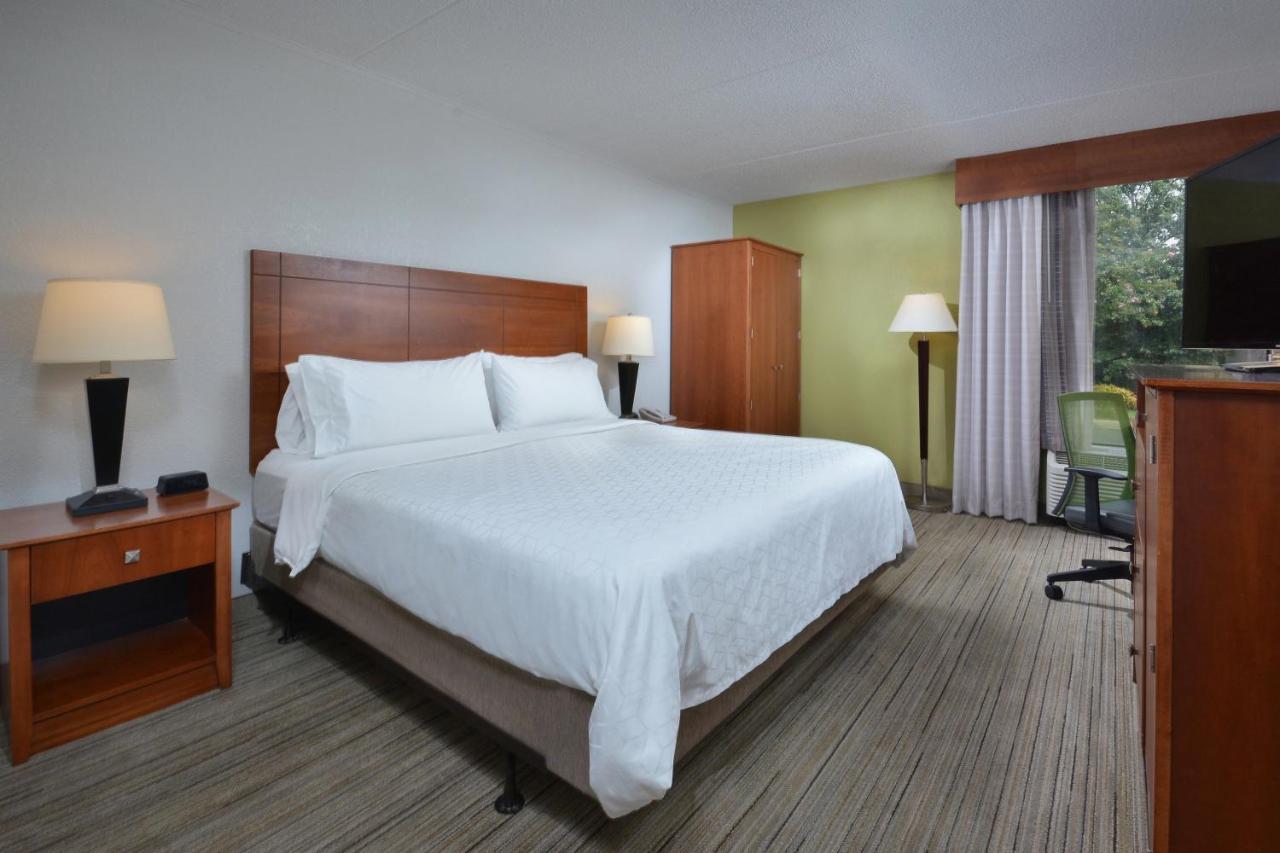 Holiday Inn Express Lynchburg By Ihg Экстерьер фото