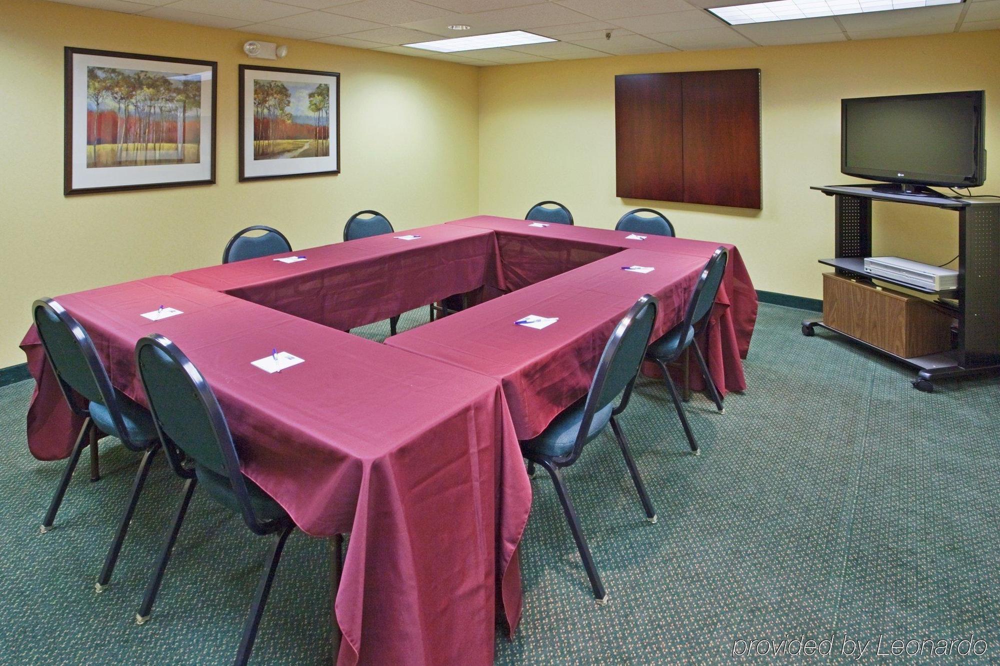 Holiday Inn Express Lynchburg By Ihg Экстерьер фото